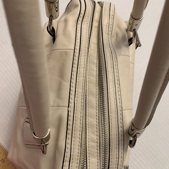 Coach Ivory  Leather Handbag Handles & shoulder strap Dual sides  12L x 8Hx 4.5W - Picture 11 of 16